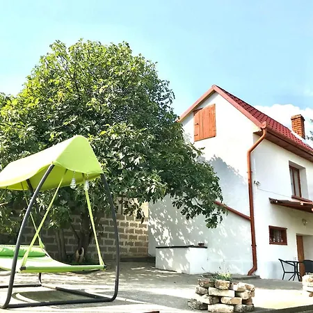 Boraszporta - Preshaz *