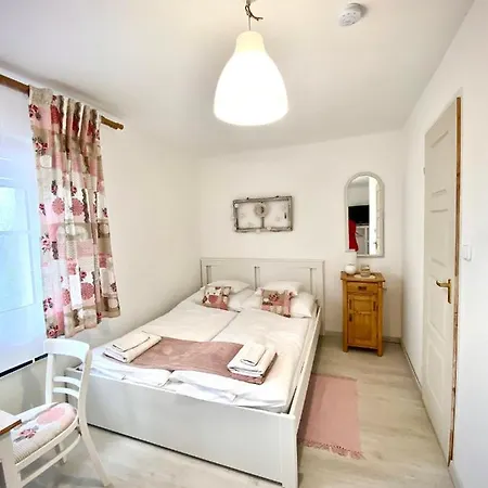 Boraszporta - Preshaz * Villany